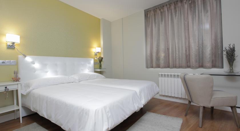 Hotel Rosal Oviedo Luaran gambar