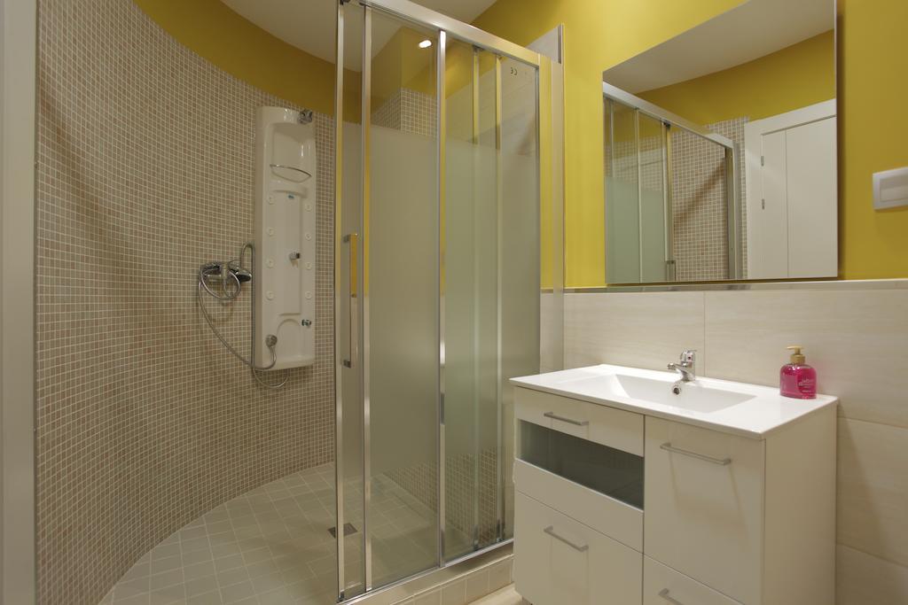 Hotel Rosal Oviedo Luaran gambar