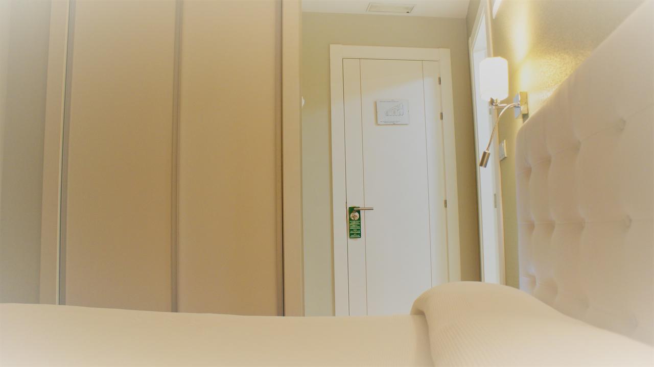 Hotel Rosal Oviedo Luaran gambar
